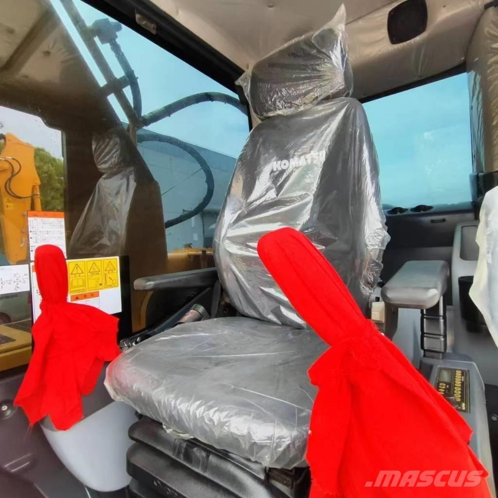 Komatsu PC 240 LC-8 حفارات زحافة