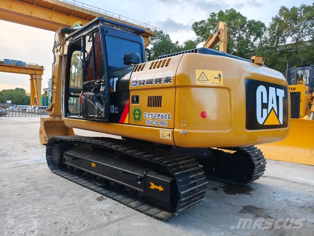 CAT 320D2 حفارات وسط 7 طن - 12 طن