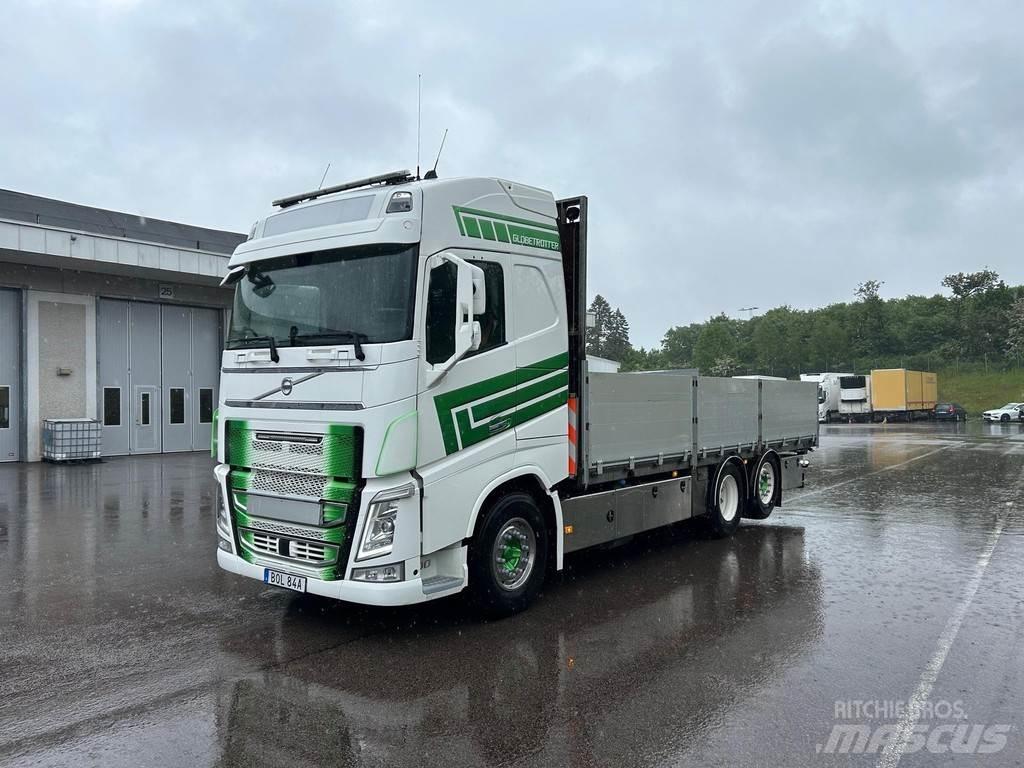 Volvo FH Flakbil شاحنات مسطحة/مفصلية الجوانب