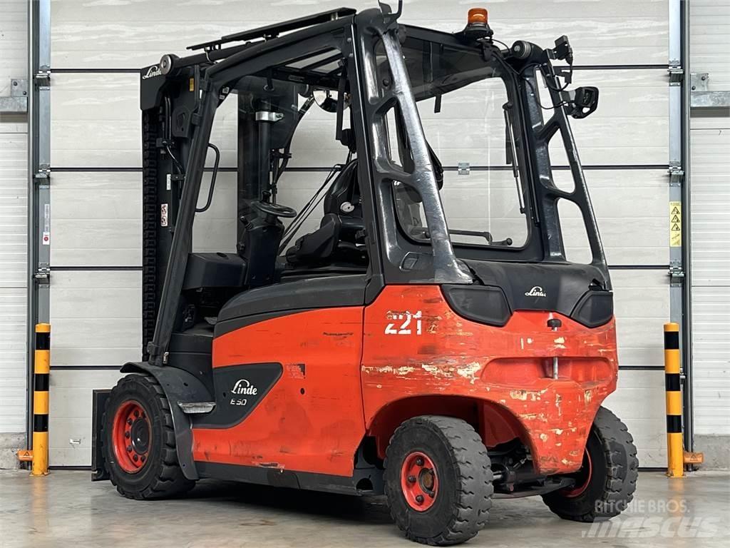 Linde E50HL-01 شاحنات ذات رافعات شوكية تعمل بالكهرباء