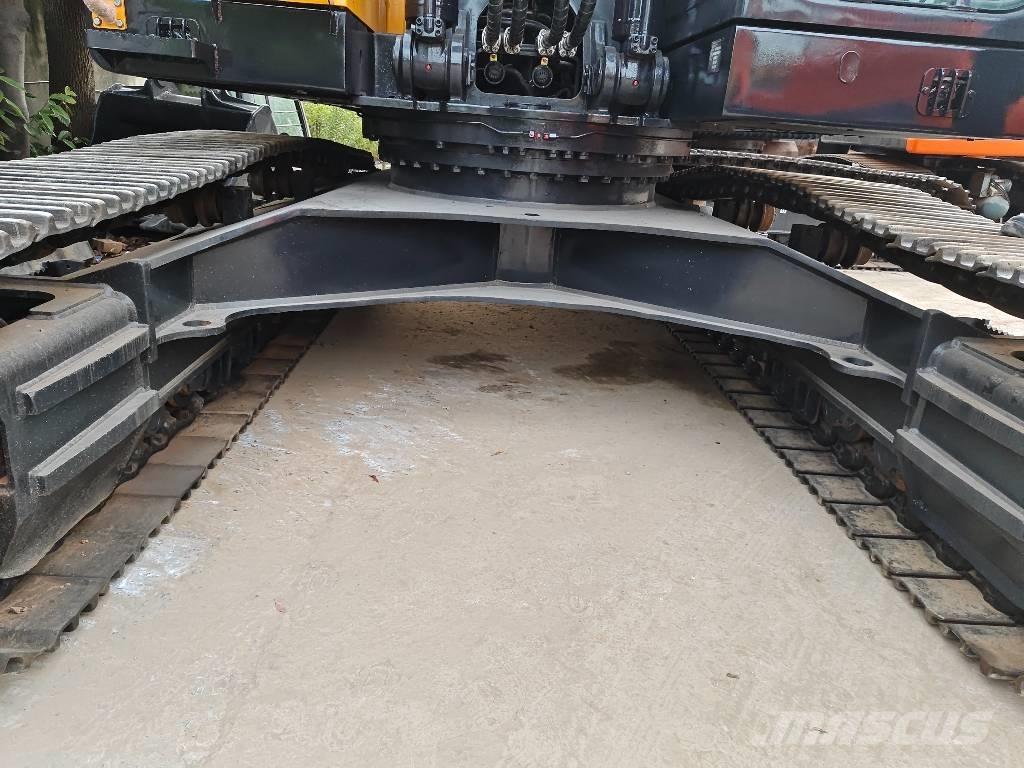 Volvo EC 380 D L حفارات زحافة