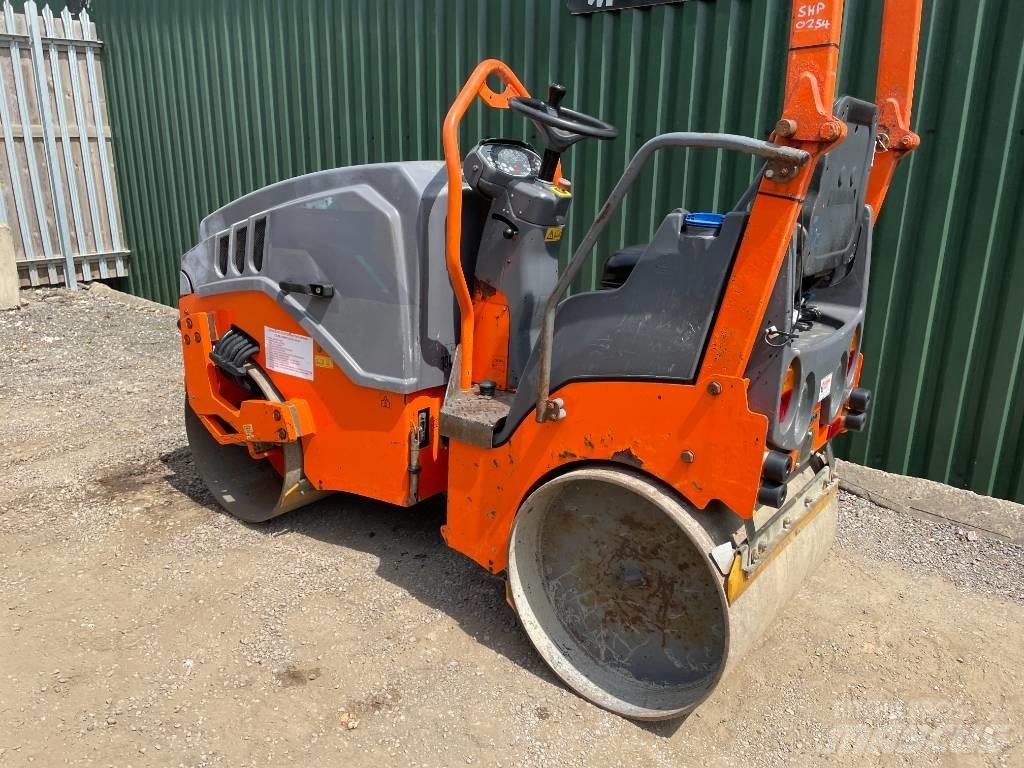 Hamm HD 8 VV مداحل ثنائية الاسطوانة