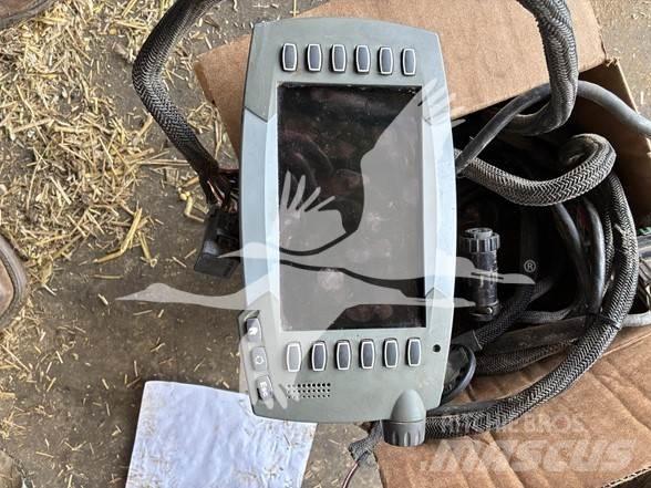 Agco 7430 محزمات مربعة