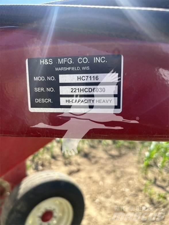 H&S HC7116 مكابس وميبسات التبن