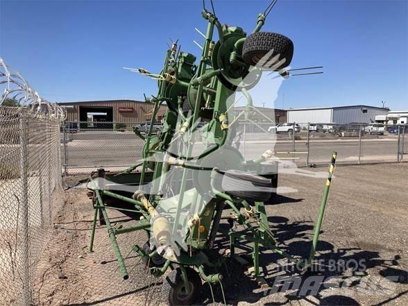 Krone KW7.92/8 مكابس وميبسات التبن