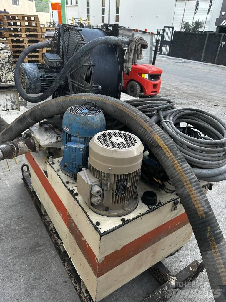 Metso HP 300 جراشات