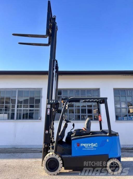 Doosan B35X-7 شاحنات ذات رافعات شوكية - أخرى