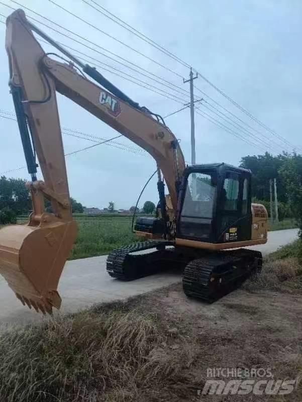 CAT 313 D2 GC حفارات زحافة