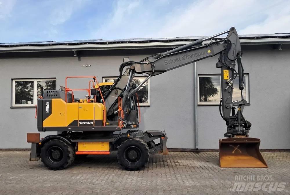Volvo EW 160 E حفارات بعجل