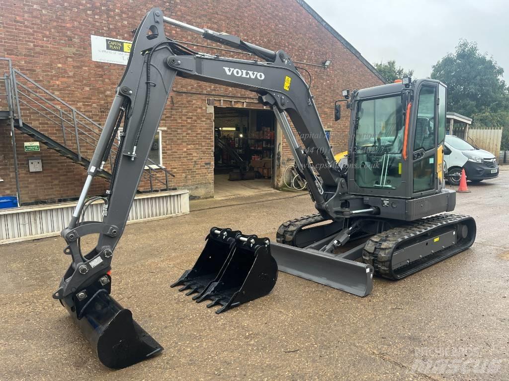 Volvo ECR 58 F حفارات صغيرة أقل من 7 طن (حفارات صغيرة)