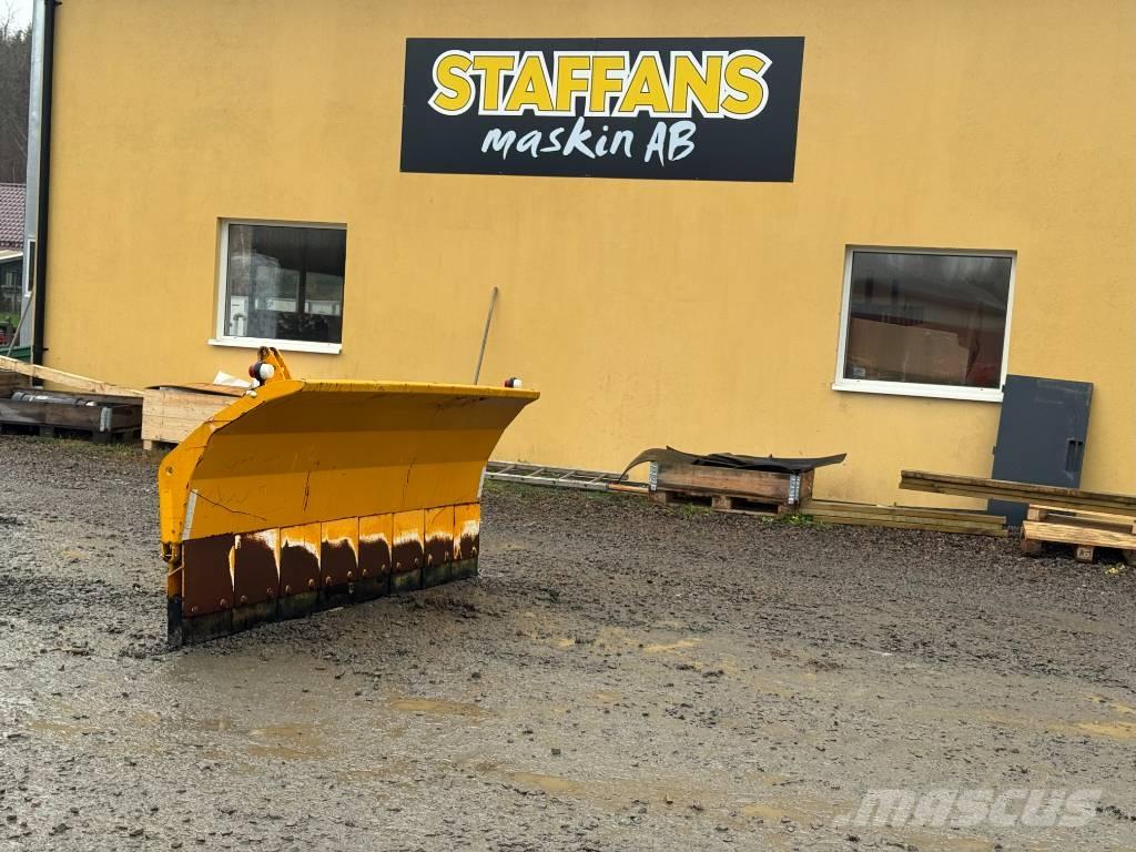 Snowline 2810 حراثات ونصول الجليد