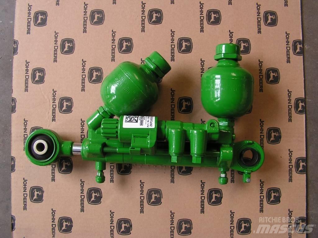 John Deere 6150 R كابينة والداخلية