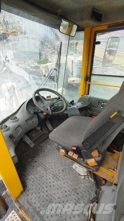Volvo L 150 E لوادر بعجل