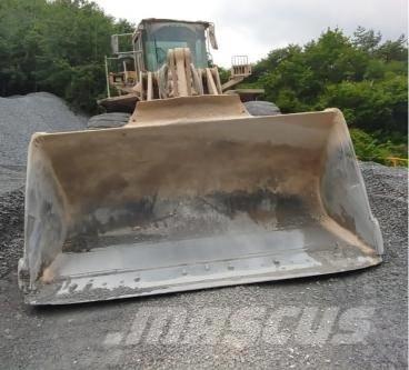 Volvo L 150 E لوادر بعجل