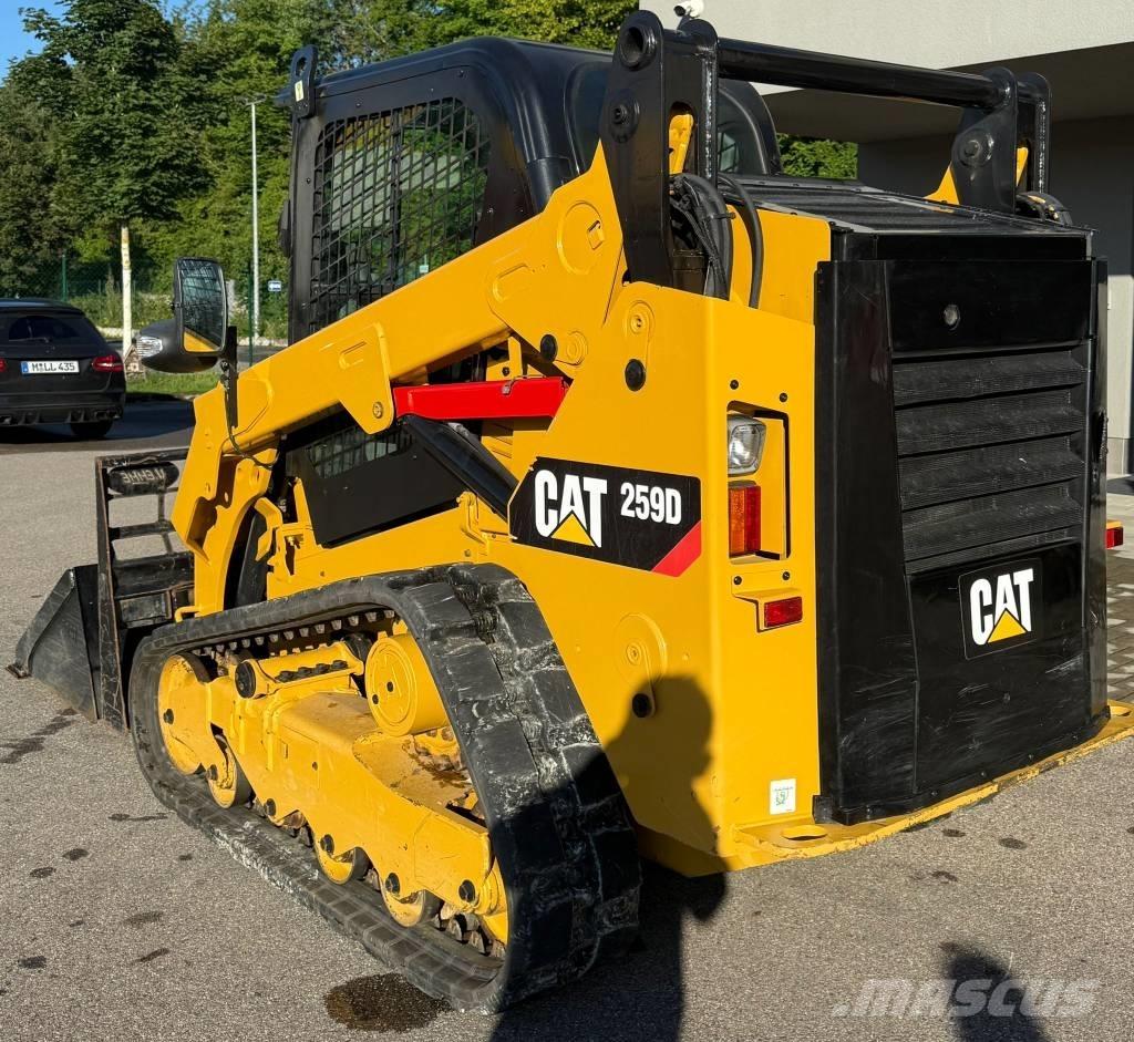 CAT 259D لوادر انزلاقية التوجيه