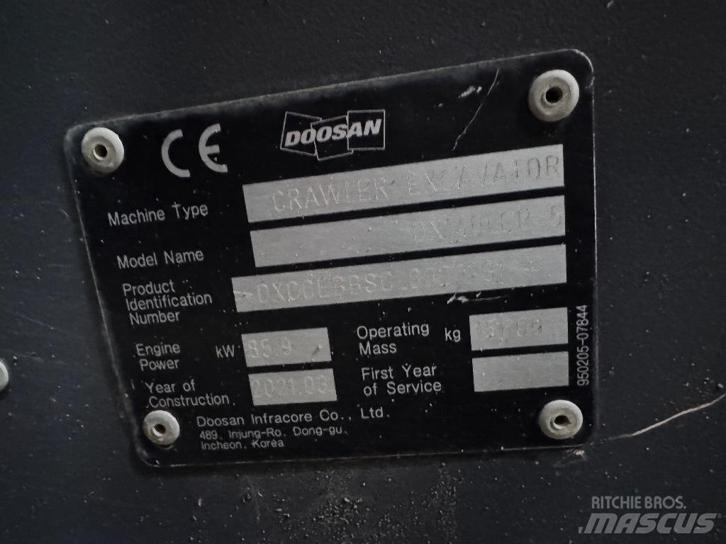 Doosan DX 140 LCR-5 حفارات زحافة