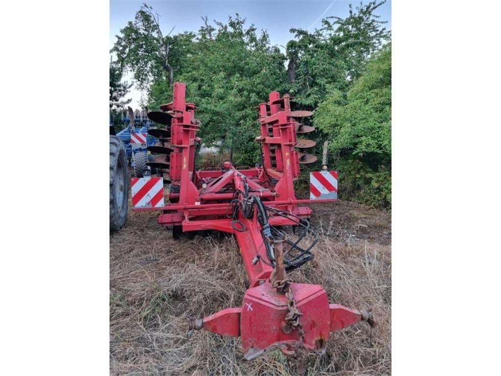 Horsch Joker 5RT زحافات ساحقة