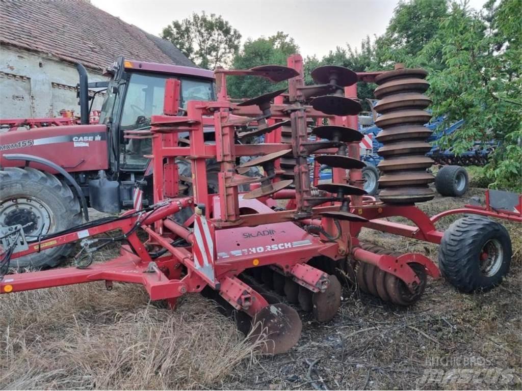Horsch Joker 5RT زحافات ساحقة