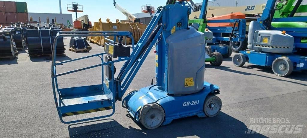GENIE GR26J رافعات السارية الرأسية