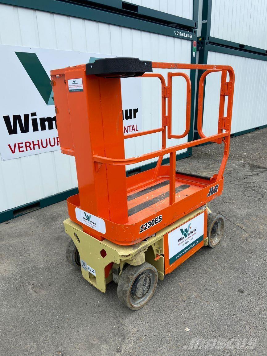 JLG 1230 ES (10150) رافعات مقصية الشكل