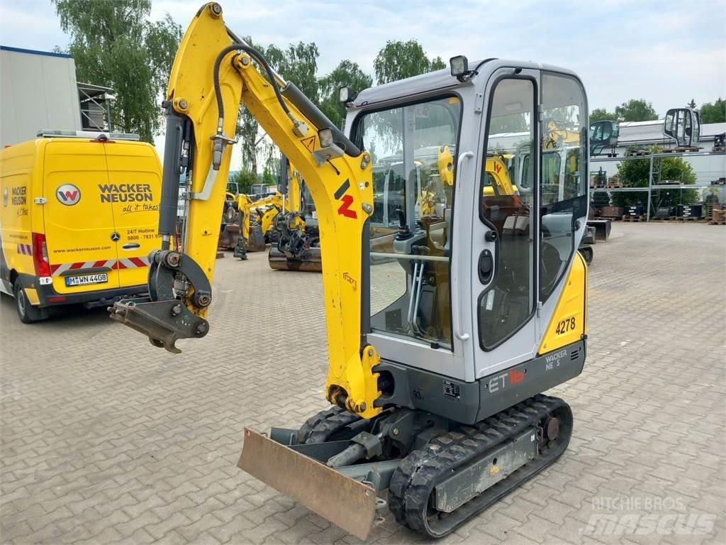 Wacker Neuson ET16 حفارات زحافة