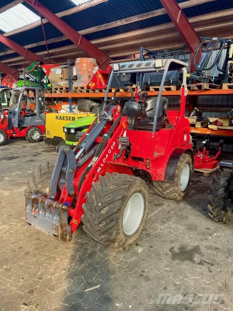 VM Loader 1040 LX لوادر صغيرة