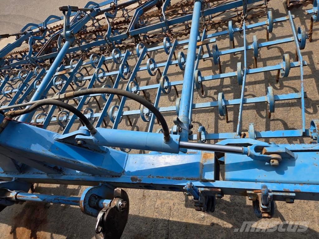 Lemken Koralle 4/560 زراعات