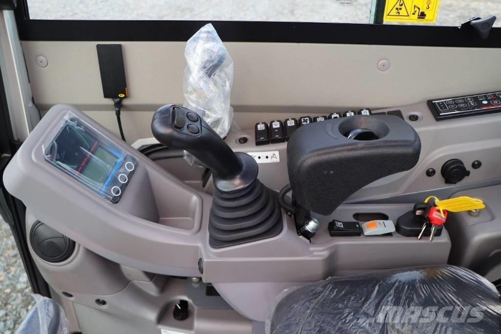 Takeuchi TB325R حفارات صغيرة أقل من 7 طن (حفارات صغيرة)