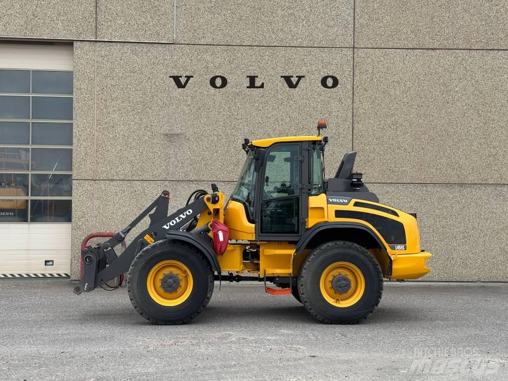 Volvo L 45 HS لوادر بعجل