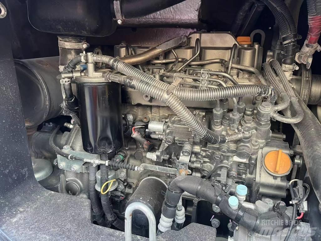 Hitachi ZX 55 USR حفارات صغيرة أقل من 7 طن (حفارات صغيرة)