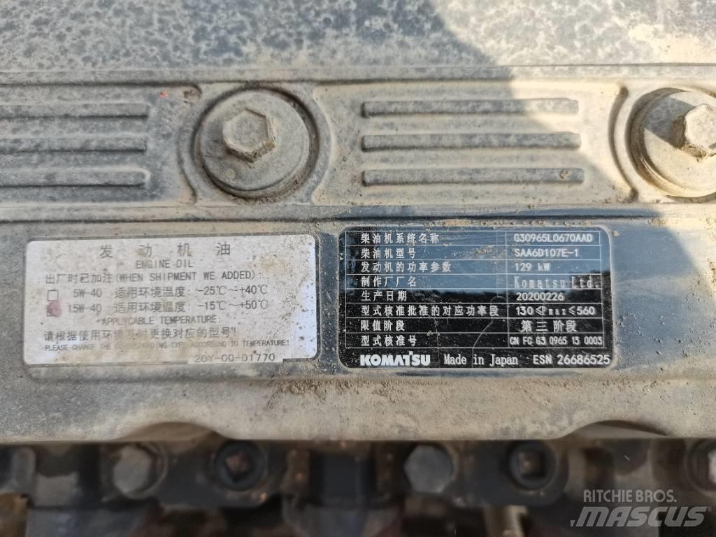 Komatsu PC 240 LC-10 حفارات زحافة