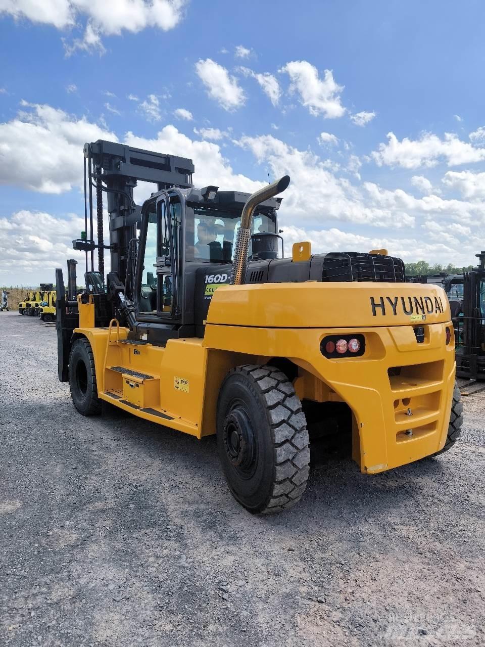 Hyundai 160D-9L رافعات شوكية مثبتة على شاحنات
