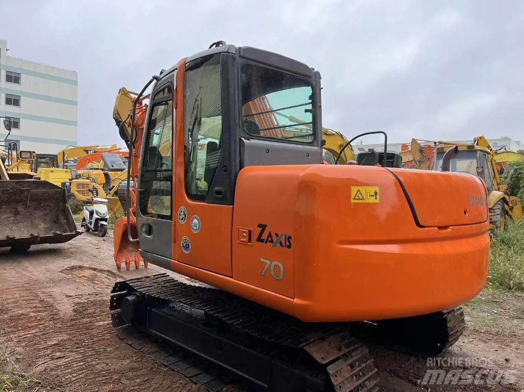 Hitachi zx70 حفارات صغيرة أقل من 7 طن (حفارات صغيرة)