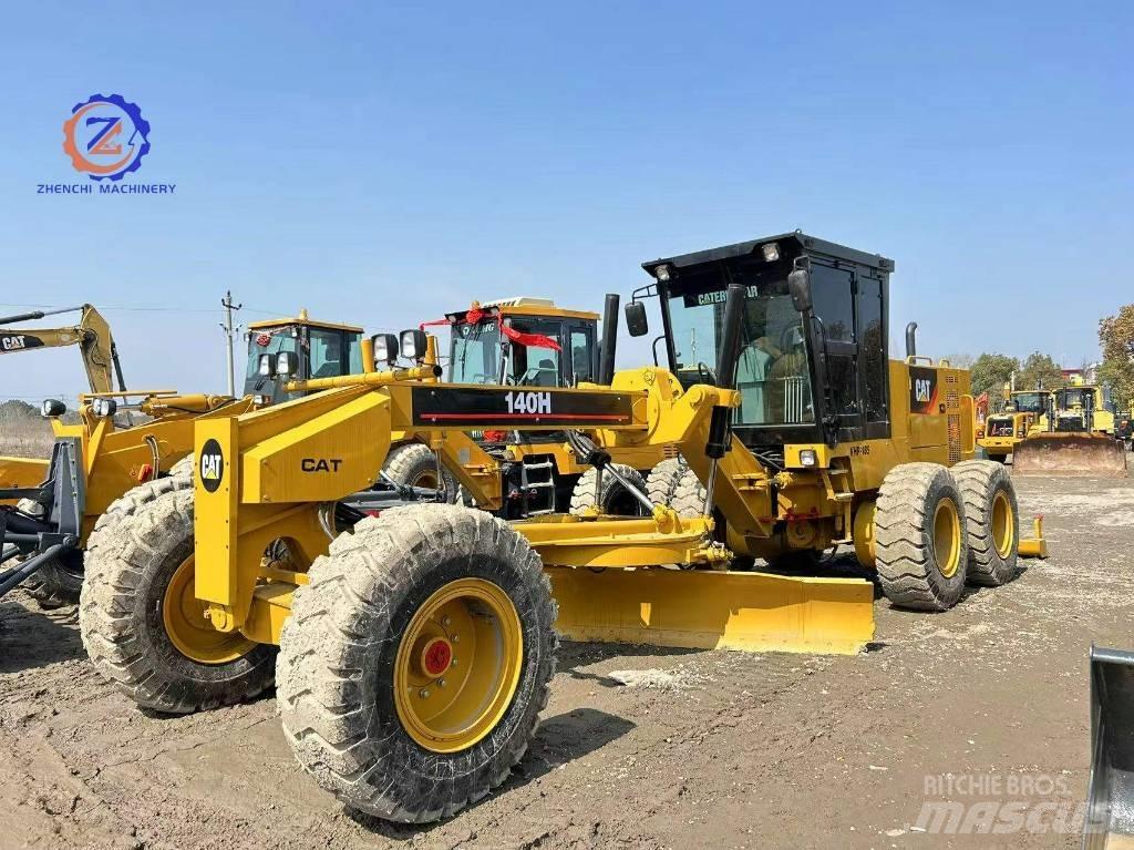 CAT 140 H معدات تمهيد الطرق