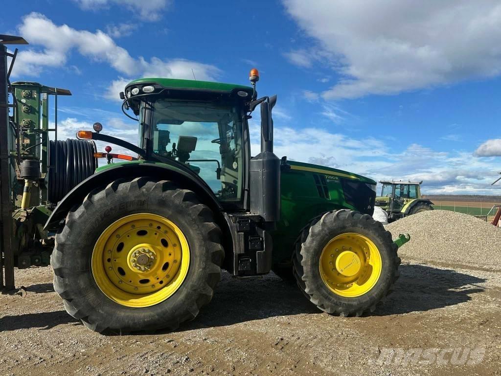 John Deere 7290 R الجرارات