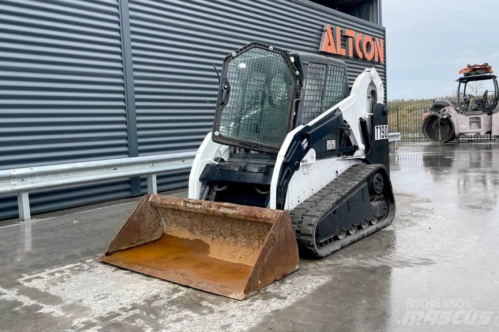 Bobcat T190 ساحبات الأشجار