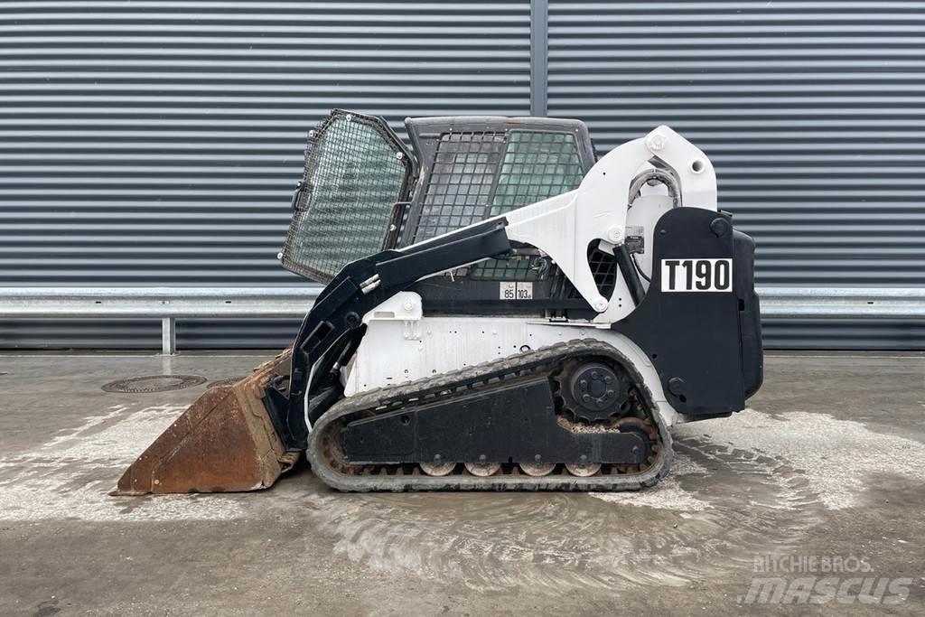 Bobcat T190 ساحبات الأشجار