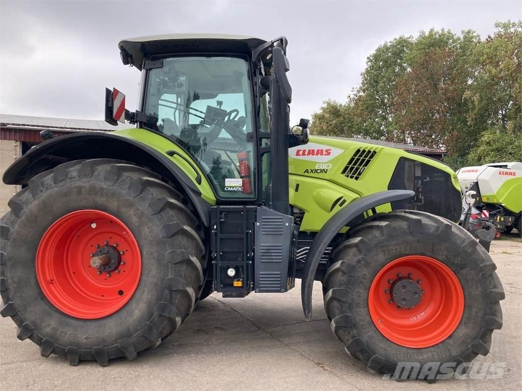 CLAAS Axion 810 الجرارات
