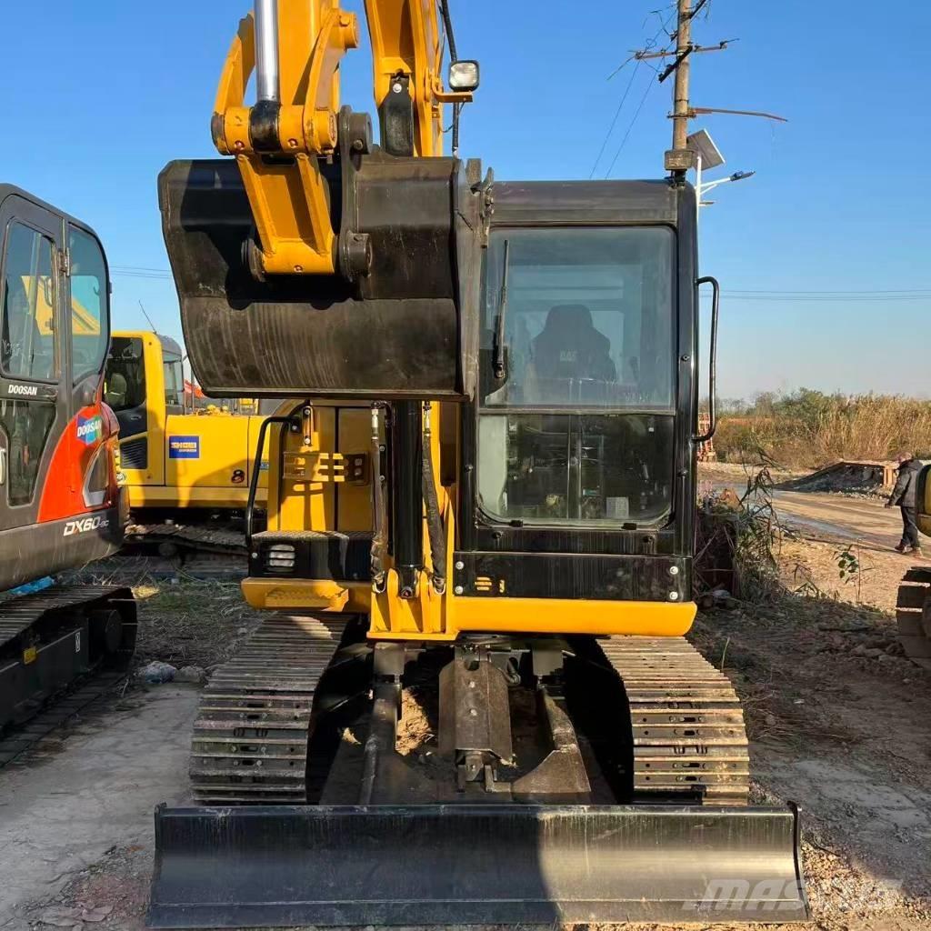 CAT 306e حفارات زحافة