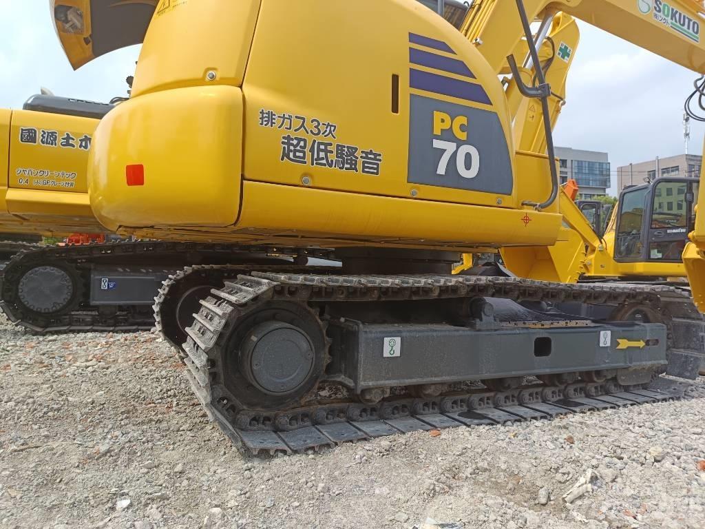 Komatsu PC 70-8 حفارات زحافة