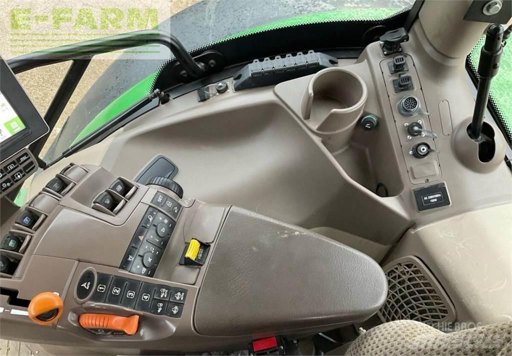 John Deere 6215r الجرارات