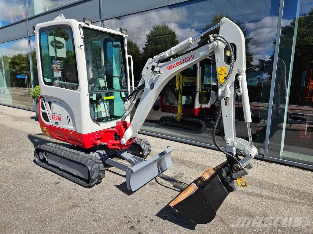 Takeuchi TB 216 حفارات صغيرة أقل من 7 طن (حفارات صغيرة)
