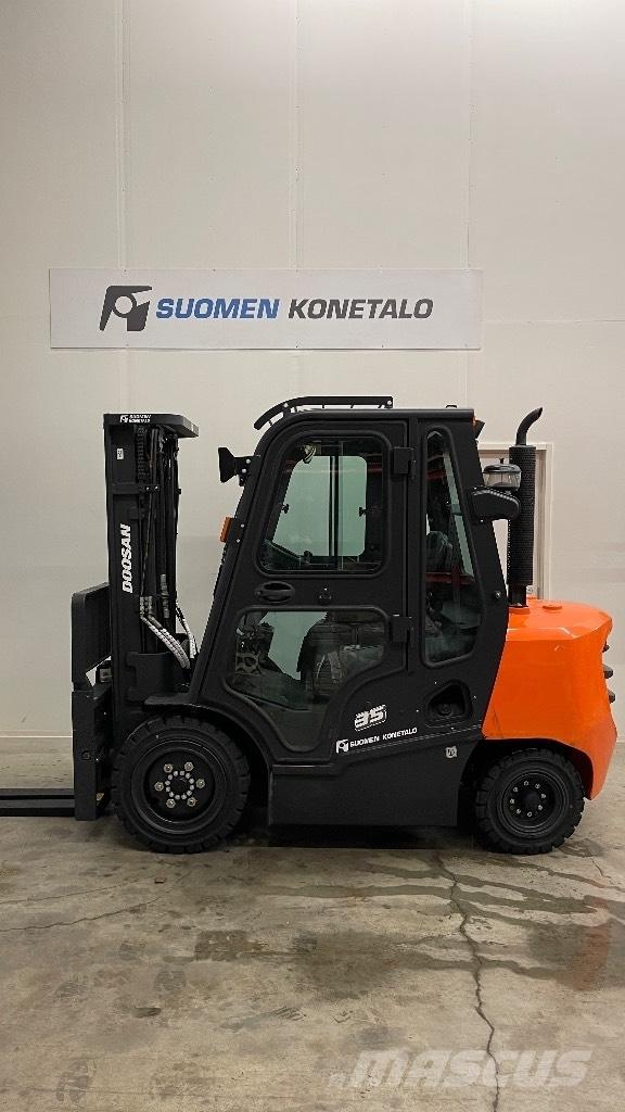 Doosan D35NXP شاحنات الديزل