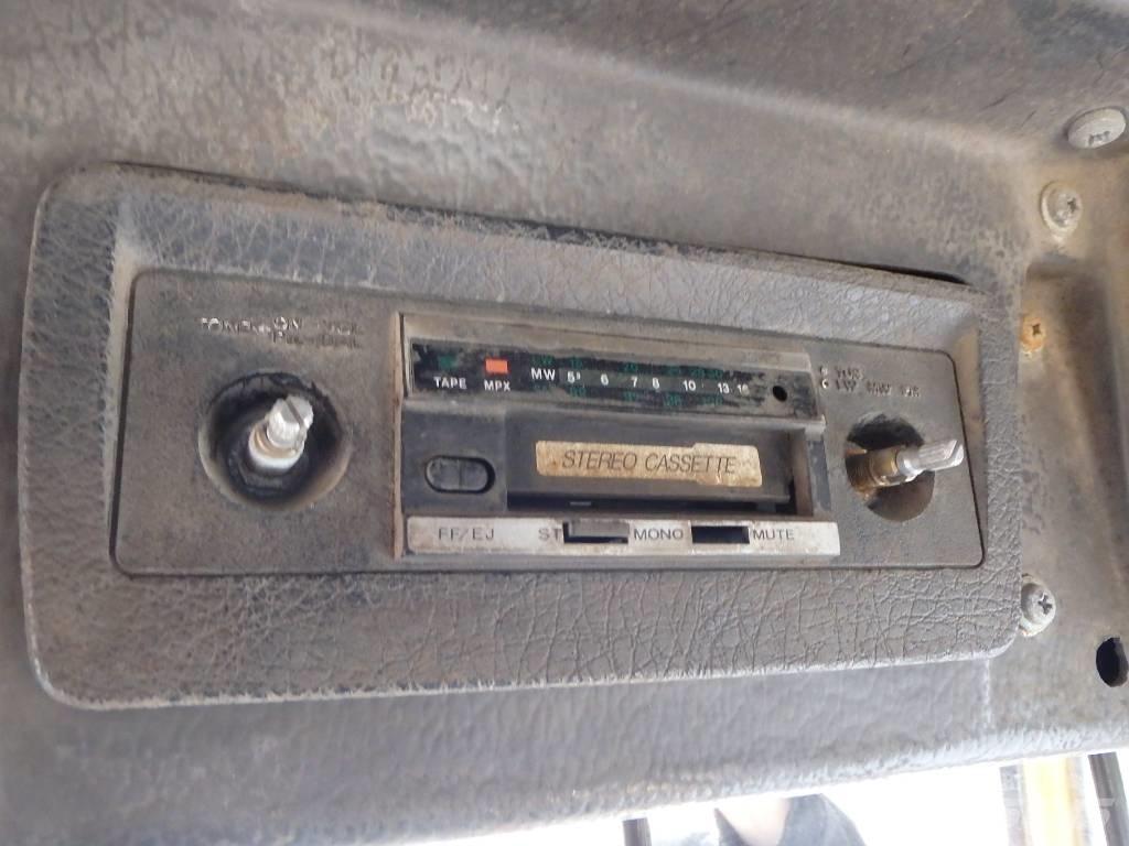 Volvo BM L 90 لوادر بعجل