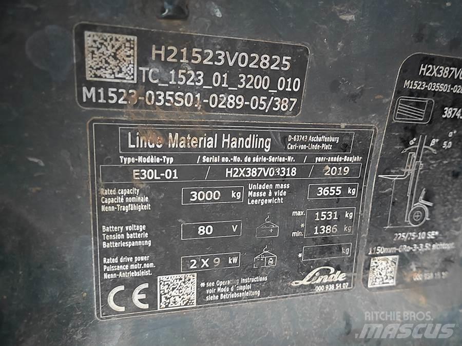 Linde E30L-01 شاحنات ذات رافعات شوكية تعمل بالكهرباء