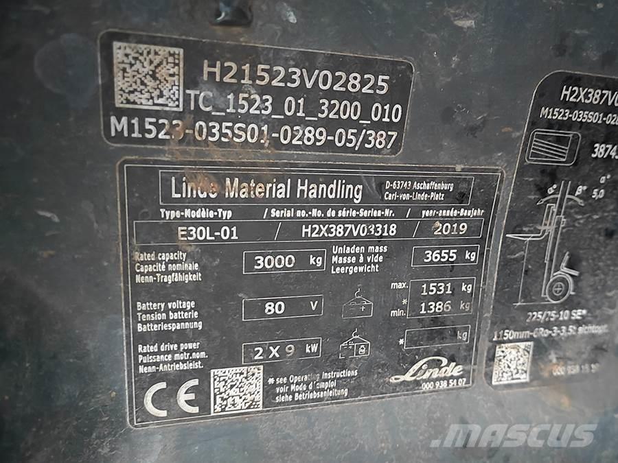 Linde E30L-01 شاحنات ذات رافعات شوكية تعمل بالكهرباء