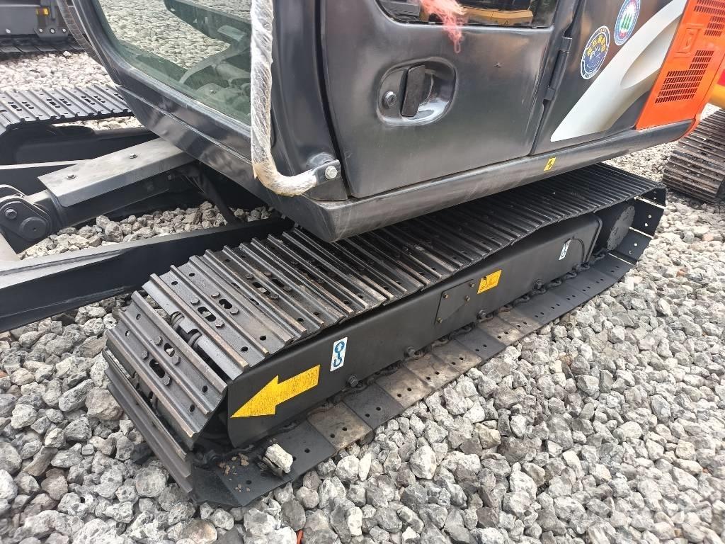 Hitachi ZX 60 حفارات زحافة