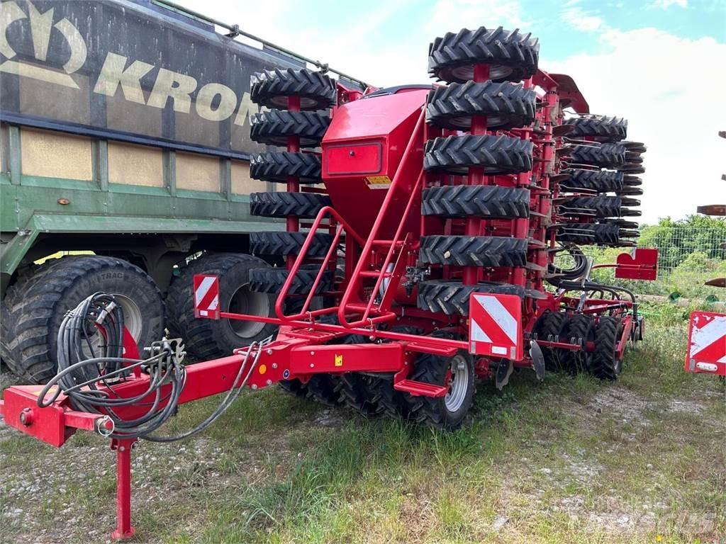 Horsch Pronto 6 DC مثاقيب مدمجة