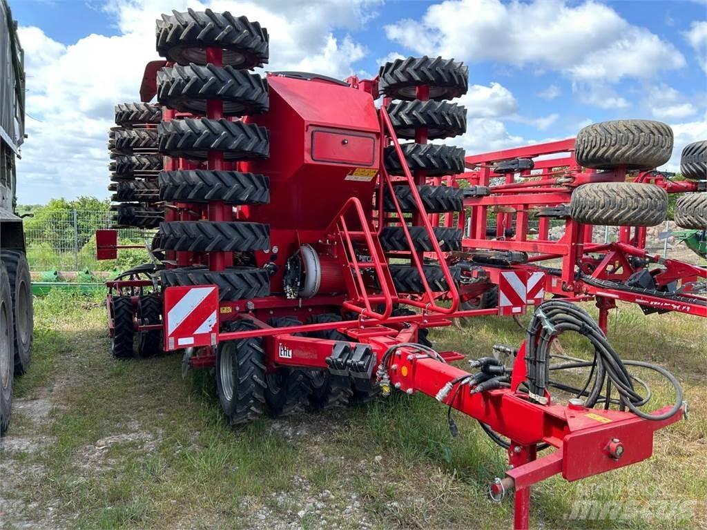 Horsch Pronto 6 DC مثاقيب مدمجة
