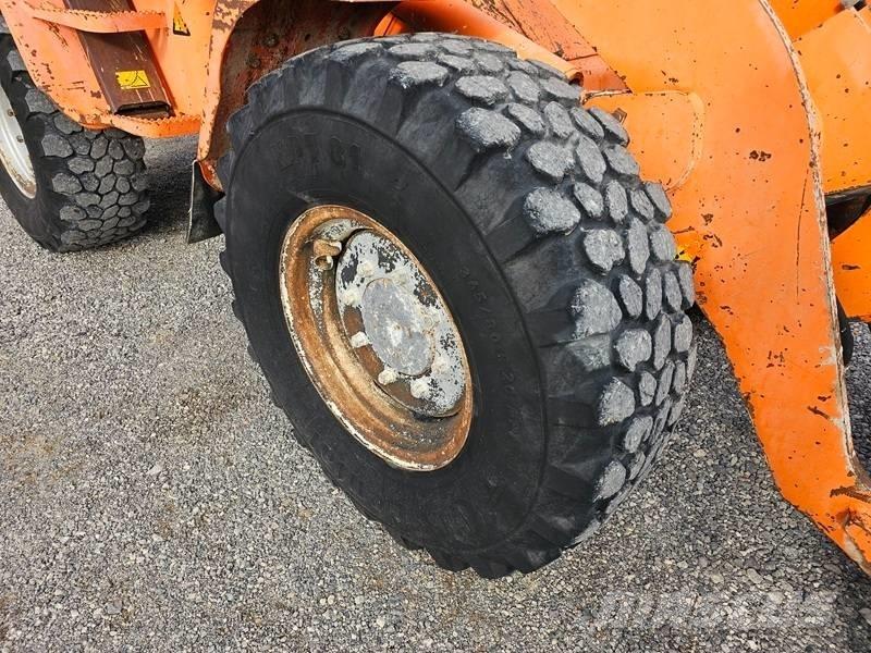 Volvo L 30 B لوادر بعجل